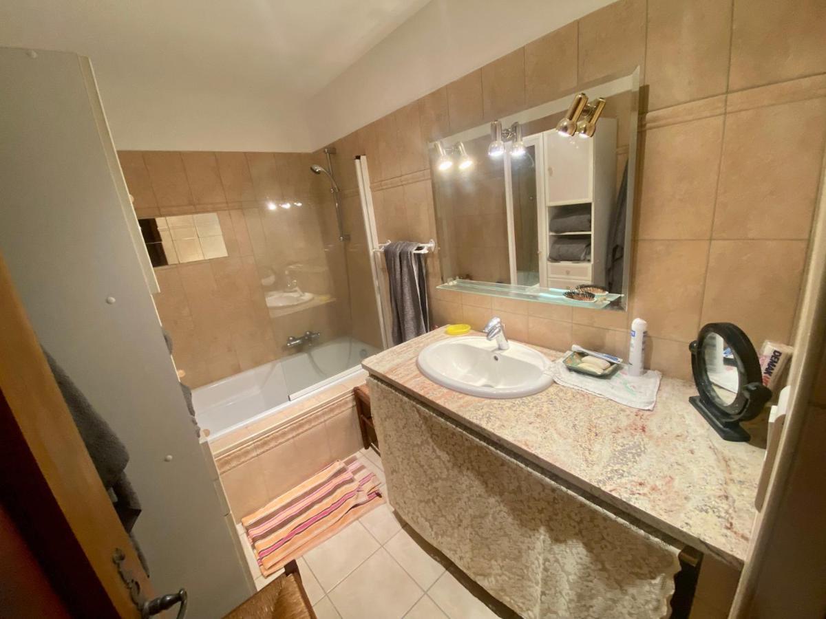 Charmant Appartement T2 65M² 奎泽 外观 照片